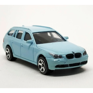 รถเหล็กมาจอเร็ต Majorette BMW 5 Touring สีฟ้าอ่อน ขนาด 1/64 ยาว 8 cm มือสอง #001