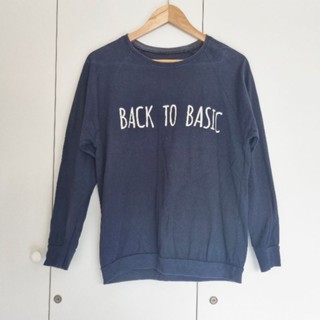 เสื้อยืดแขนยาว สีกรม สกรีน back to basic มือสอง ส่งต่อ