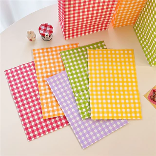 Idopackage - (10ใบ) ถุงกระดาษลายสก็อต ขนาด 15x23x8 cm. น่ารักสดใส มี 5 สี