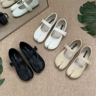 ✨[พรีออเดอร์] Mary Jane รองเท้าคัทชูทรงหัวแยกนิ้วสุดเก๋ 3 color(size35-40)