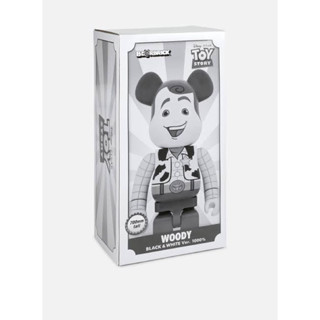 Bearbrick WOODY B&amp;W Version 1000% ของแท้