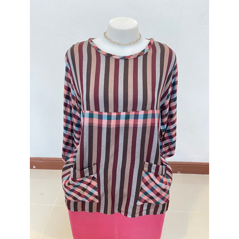 เสื้อคอกลมแขนสี่ส่วนผ้าขาวม้าหมักโคลนผ้านุ่มมาก