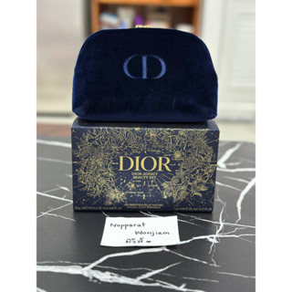 (New/แท้💯) กระเป๋าเครื่องสำอางค์ Dior Pouch Bag สีกรมกำมะหยี่ 🎄Limited Christmas 2022🎄