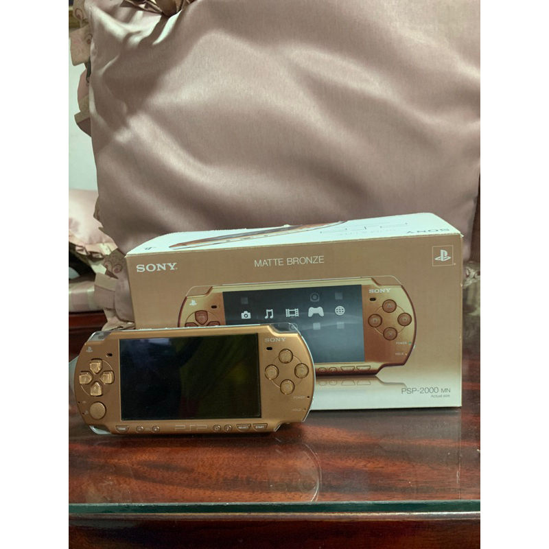 Psp 2000 มือสองแปลงแล้วพร้อมเล่น งานกล่องครบชุดพร้อมเล่น