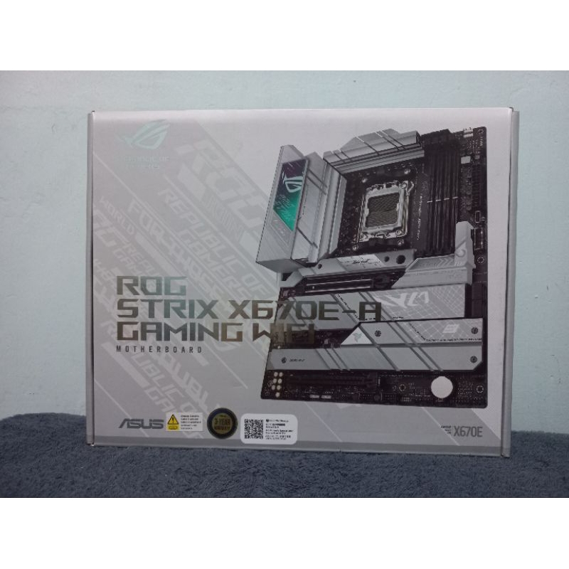 ROG STRIX X670E-A GAMING WIFIมือสองประกันไทย
