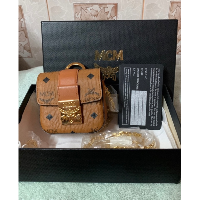 MCM TRACY AIRPODS CASE ของแท้💯