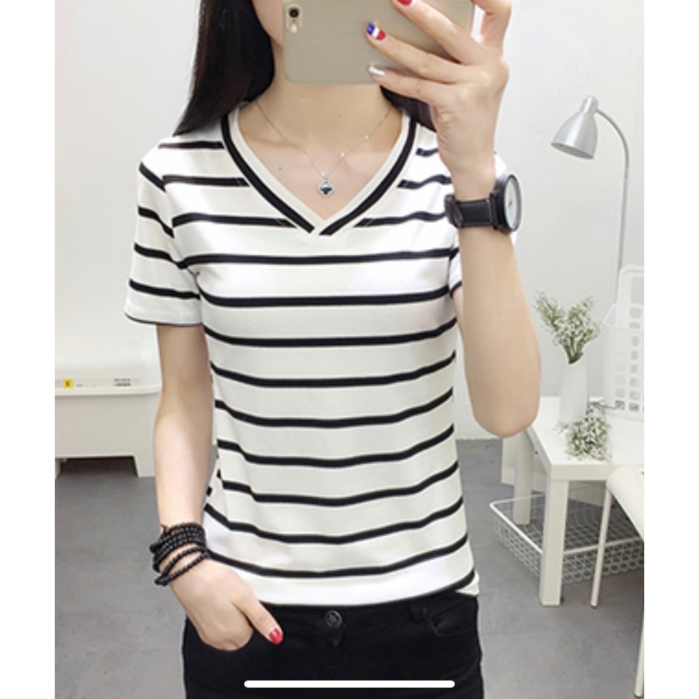 รุ่น-343 เสื้อยืดแขนสั้นคอวีลายลิ้วมาใหม่ สไตล์เกาหลี ผ้านิ่มสวมใส่สบาย เหมาะกับอากาศร้อน พร้อมส่ง - รูปที่ 2