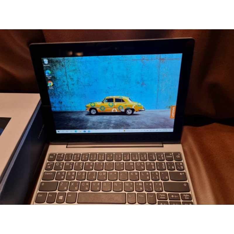 Lenovo Ideapad D330-10IGMRam 4GBstorage 64 EMMCเป็นทั้ง Tablet และ PC มาพร้อม windows 10 Home SL มีป