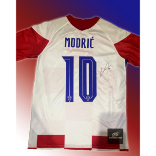 เสื้อเหย้าทีมชาติ Croatia Euro 2020 พร้อมลายเซ็น Luka Modric