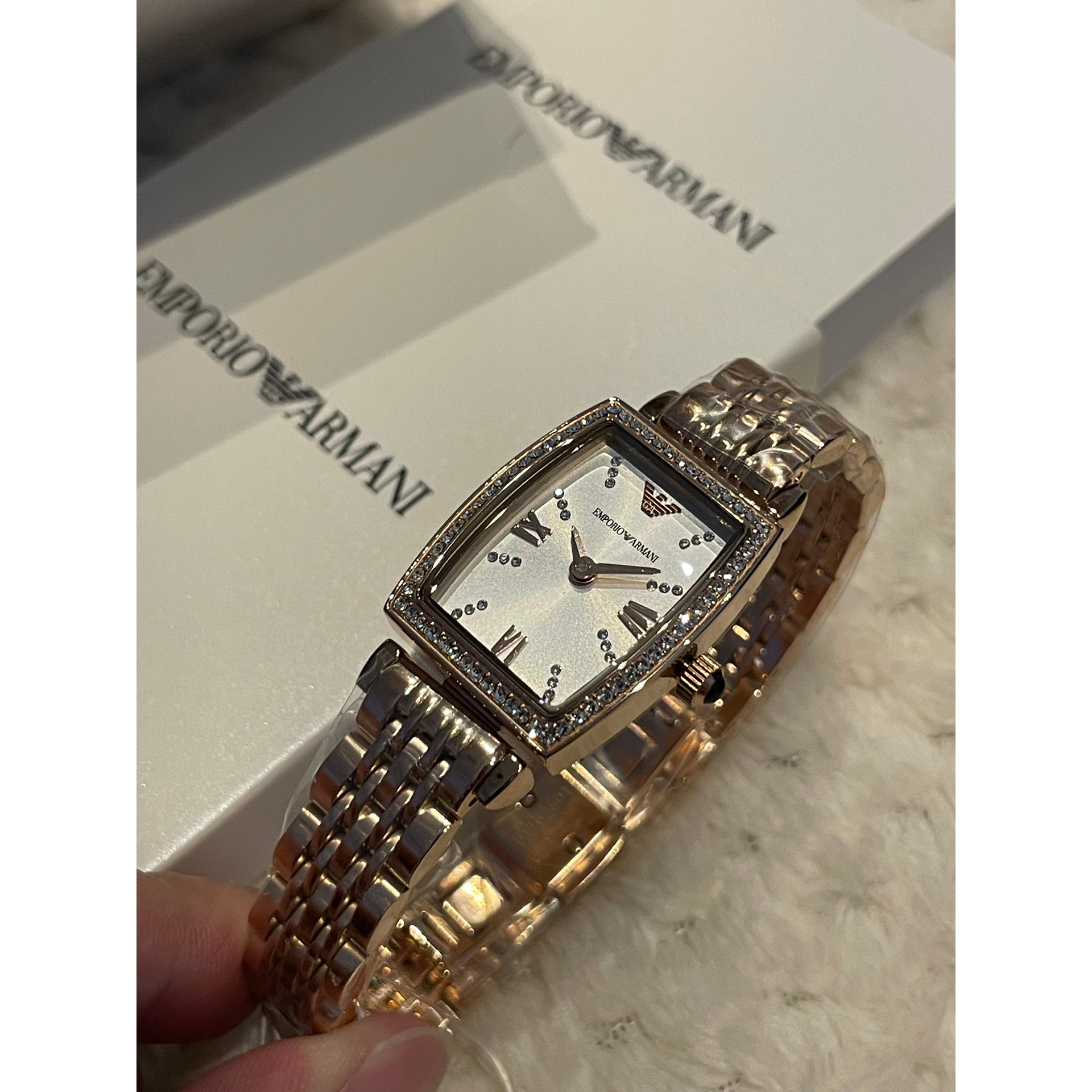 Armani woman's crystal-encrusted quartz watch AR11405 AR11406 - 26mm minimalist fashion watch