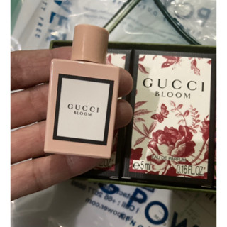 5ml Gucci Bloom แท้100% จาก King power (แบ่งขายค่ะ) บินถึงไทยเมื่อวันที่28/03/23 ของใหม่จาก shop ไม่หมดอายุ