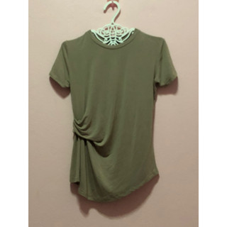 เสื้อยืดสีน้ำตาล size m ป้าย GI-ANTS BASIC