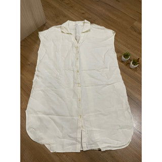 uniqlo dress shirt size m