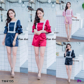 CS4195 จั้มสูทขาสั้นแขนระฆัง 3 ชั้น แต่งลูกไม้ Short jumpsuit with bell sleeves, 3 layers, lace trim