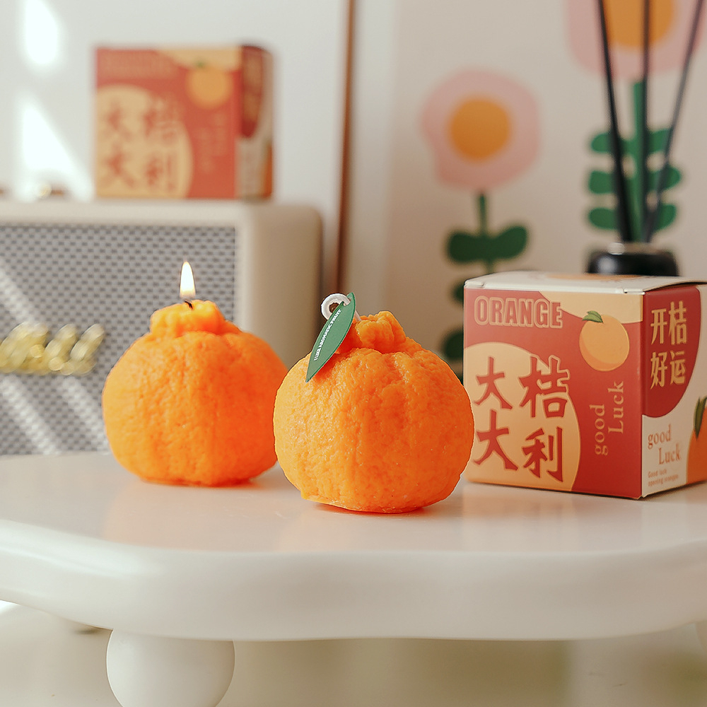 O•urHome [พร้อมส่ง] เทียนหอมสีส้ม orange candle ของขวัญเล็ก ๆ ที่สร้างสรรค์ ของตกแต่งบ้านแฮนด์เมด อุปกรณ์ประกอบฉากภาพ
