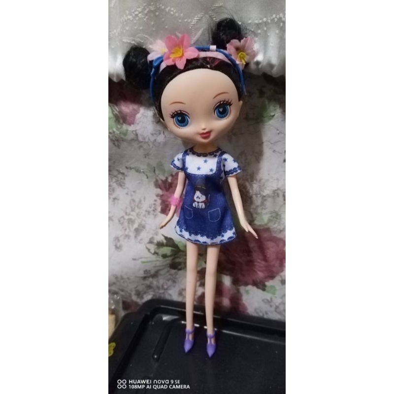 ตุ๊กตาหน้ายางแขนขายาง บอดี้พลาสติก ปั๊ม kuu kuu harajuku ขนาด10" ขามีรอย ถูกเปลี่ยนบอดี้ ขายพร้อมชุด