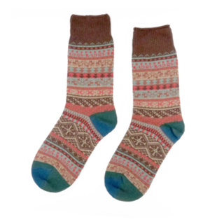 ถุงเท้า COMFY SOCKS Mermaid socks - Brown ลวดลายถุงเท้าสวยงาม เหมาะสำหรับใส่กับรองเท้าบูต และรองเท้าผ้าใบ