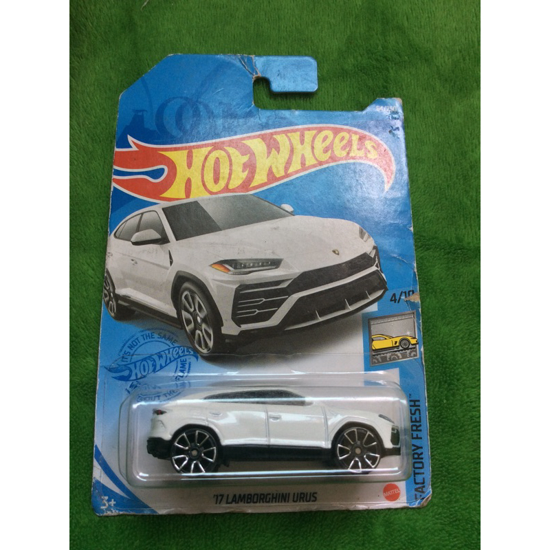 Hotwheels 17LAMBORGHINI URUS แพ็คยับรถสวย