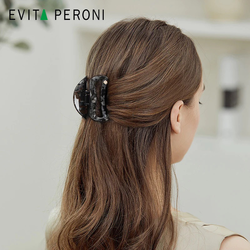 EVITA PERONI ของแท้พร้อมส่ง Kyra Medium Hair Claw