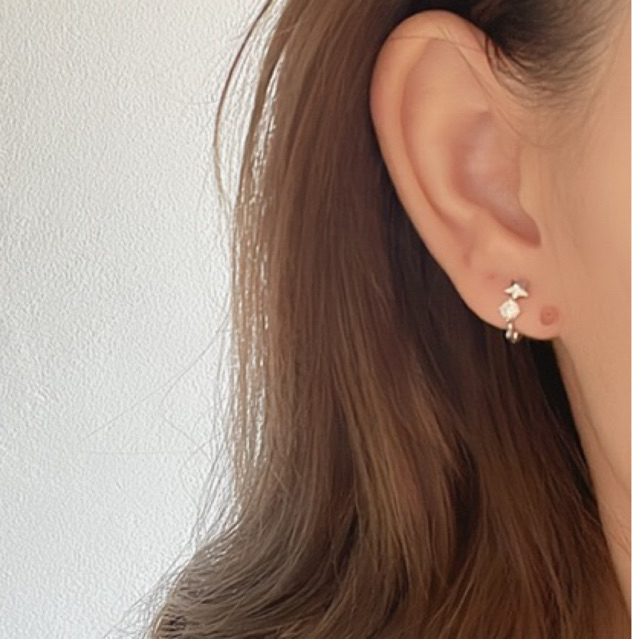 Jinjoo✨ (ราคาต่อคู่) ต่างหูห่วงดาวประดับ ปุ๊กปิ๊ก luxury สง่างาม ขนาด 8 mm. - รูปที่ 4