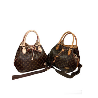 กระเป๋าสะพายข้าง ทรงจีบ lv ใบใหญ่หายาก ขนาดฐาน12*8นิ้ว สูง10นิ้ว พร้อมสายสะพายยาวสายสปอร์ต งานมือสองตามการใช้งาน