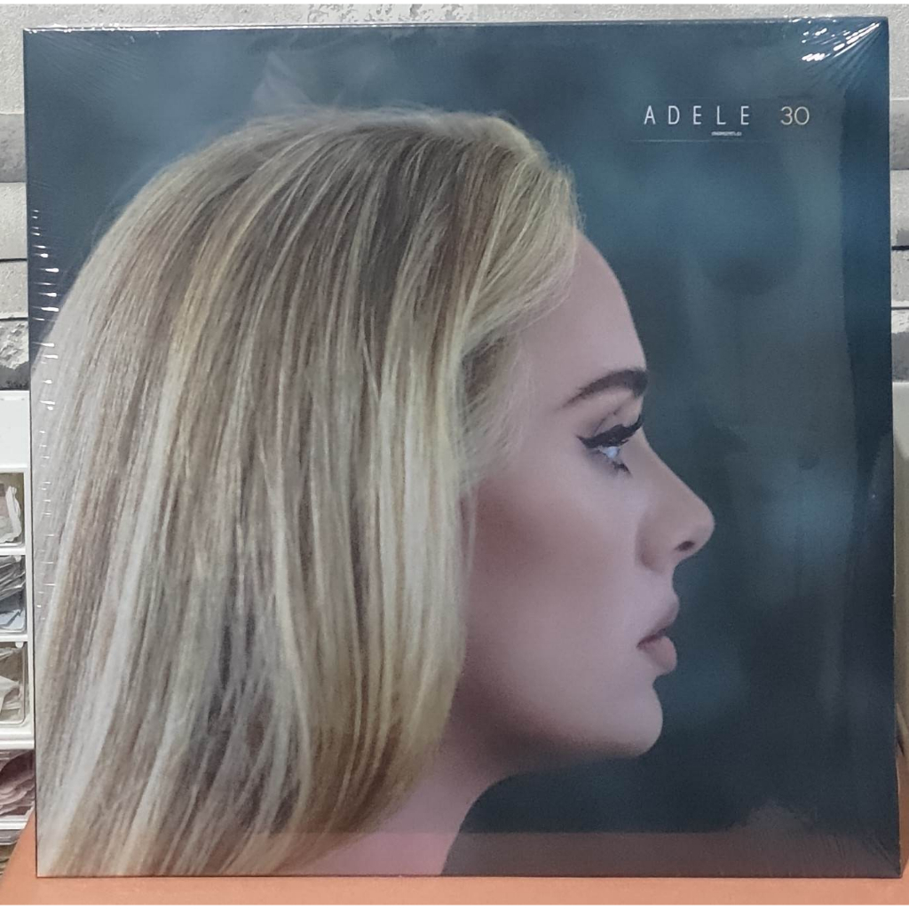 แผ่นเสียง Adele - 30  (Clear 2LP)