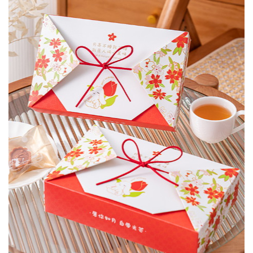 กล่องขนม คุ๊กกี้ ทาร์ต กล่องบราวนี่ เชือกผูกในตัว (Green bean cake )（PA10）