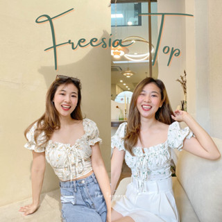 🥝 Freesia Top 🍋 คอเหลี่ยมแขนพอง (305.-)