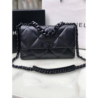 🔥🔥พร้อมส่ง New #Chanel19 soblack flap bag งานเทพ