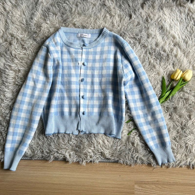 เสื้อคลุม แขนยาว ผ้าดีมาก ไม่ค่อยได้ใส่ แบรนด์Wynn