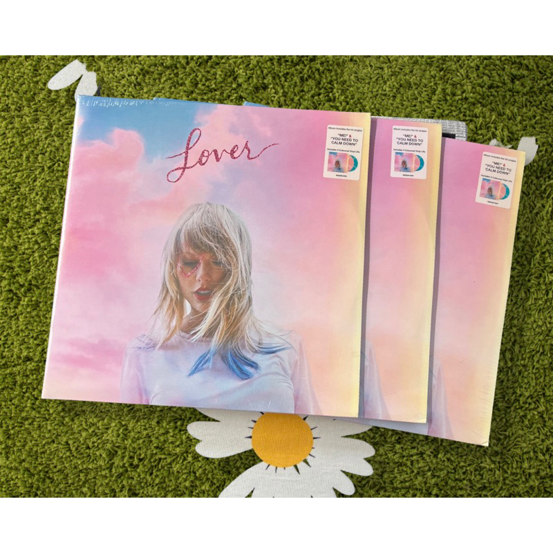 แผ่นเสียง Taylor Swift – Lover *limited 2 colored vinyl,มือหนึ่ง ของใหม่พร้อมส่ง