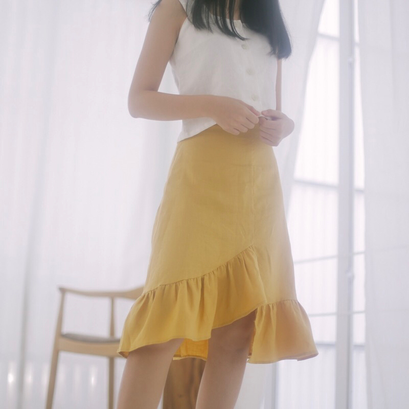[ส่งต่อ] กระโปรงเหลืองมัสตาร์ด Summerdazestore Windy Skirt