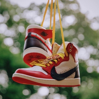 Nike W Jordan 1 x Teyana Taylor Zoom CMFT 2 Gym Red แท้ 100%