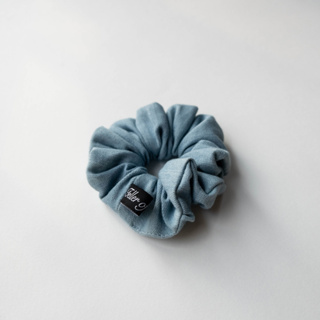 teller of tales scrunchies - nala (blue jeans collection)