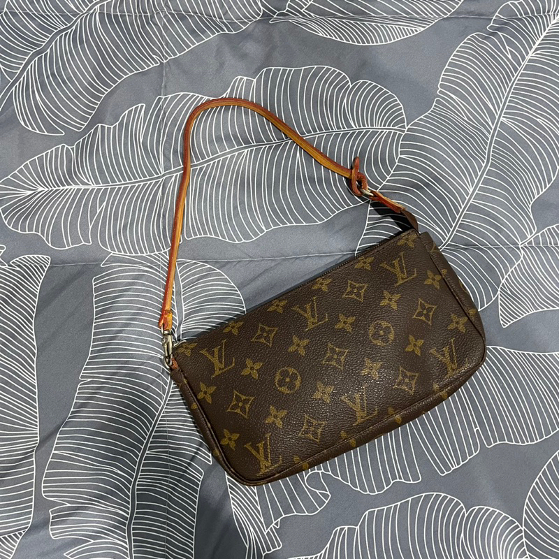 VTG LV POCHETTE MONOGRAM BAG