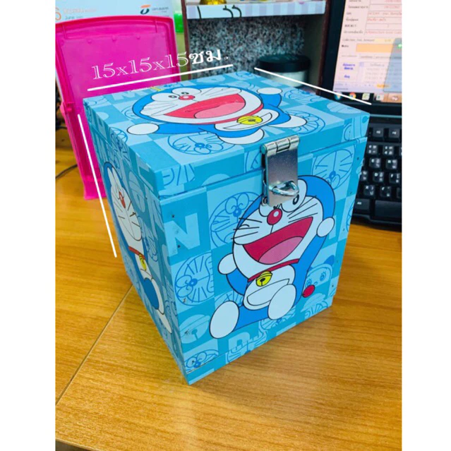 โดเรม่อนกระปุกออมสินกล่องไม้​กล่องTIPBOXกล่องเก็บของโดเรม่อนน่ารัก​(doraemon)​🌠🌠มาพร้อมตัวล๊อคกุญแจ แบบเปิดและปิดฝา