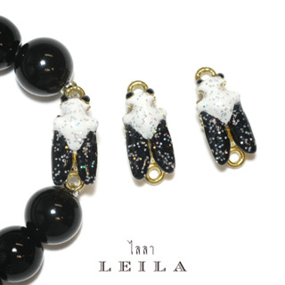 Leila Amulets แมลงภู่คำหลวง รุ่น “ เปิดโชคโภคทรัพย์ ” Baby Leila Collection สีขาวดำ (พร้อมกำไลหินฟรีตามรูป)