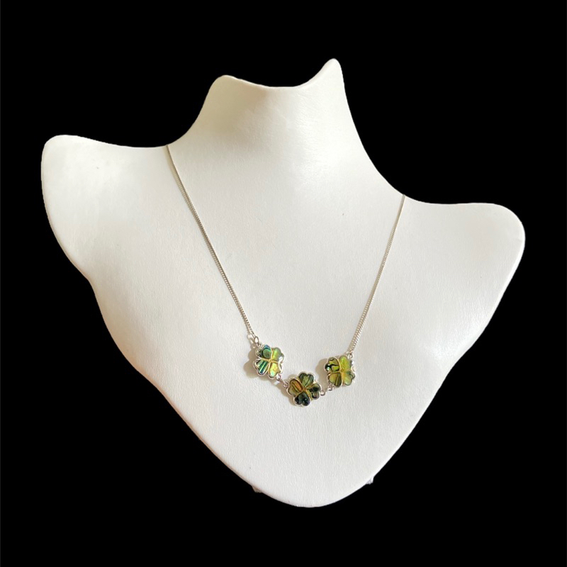 สร้อยคอตอก PTF จี้ใบโคลเวอร์ สัญลักษณ์แห่งความโชคดี