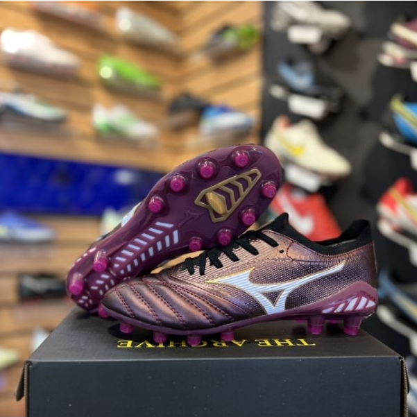 รองเท้าฟุตบอล สตั๊ด รองเท้า Mizuno รุ่น MORELIA NEO III ถ่ายจากสินค้าจริง(แถมดันทรง+ถุงผ้า+กล่อง)ใส่ไม่ได้เปลี่ยนได้