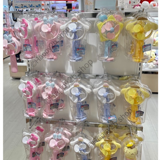 [NEW🔥] พร้อมส่ง พัดลมเเบบพกพา ลายซานริโอ้ Sanrio handy fan (ใส่ถ่านAAA 2ก้อน) ของเเท้จากช็อป Sanrio Japan 🇯🇵✨