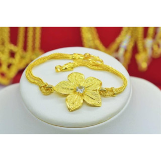 พร้อมส่ง ข้อมือทองลายเอกไม่ฝังเพชร น่ารัก ยาว 17cm