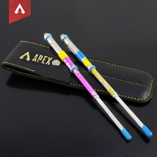 โมเดลอาวุธ Apex Legends Heirloom Lifelines Heirloom Shock Sticks ขนาด 18 cm. วัสดุเหล็ก พร้อมฐานวางโชว์ และซองหนัง