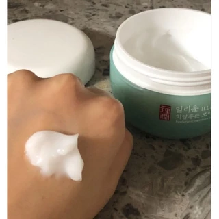 (♦️มีกล่อง♦️) Illiyoon Hyaluronic Moisture Cream 100ml [Exp 2029]