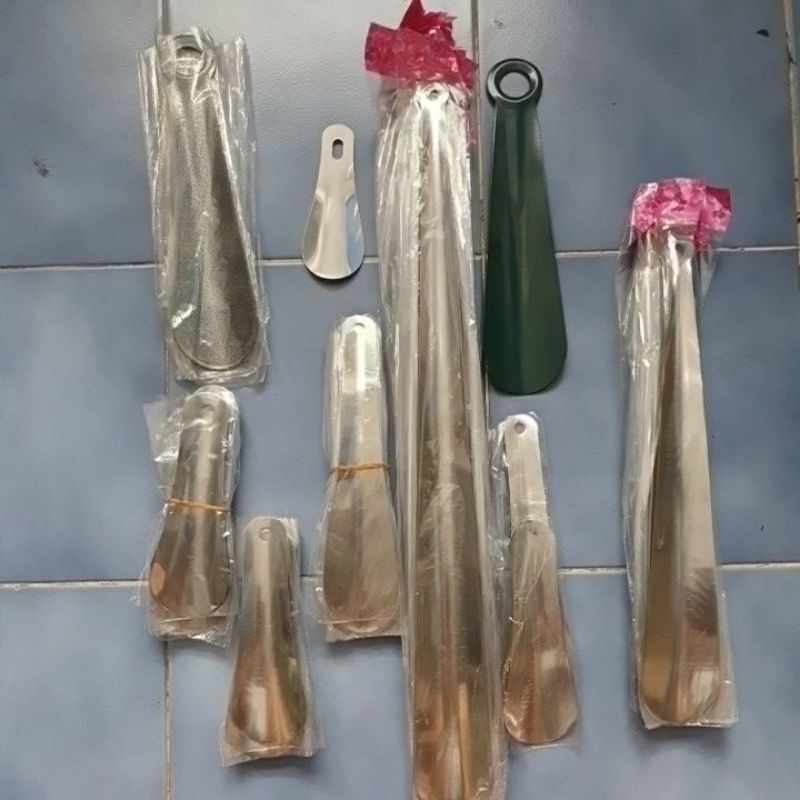 ส่งไวมาก😊ช้อนรองเท้า เลือกสีได้ มีหลายสีพร้อมส่งค่ะ