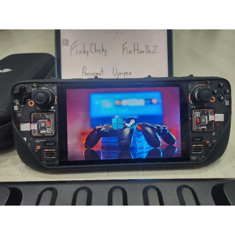 Steam Deck อัพ ssd เป็น 2tb มือ2 สภาพนางฟ้า 99% พร้อมเซต Dbrand+killswitch ตัวจบ