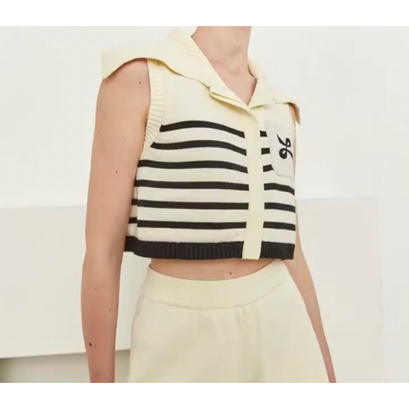 ชุดเสื้อครอป ไหมพรมยี่ห้อ lunne.official