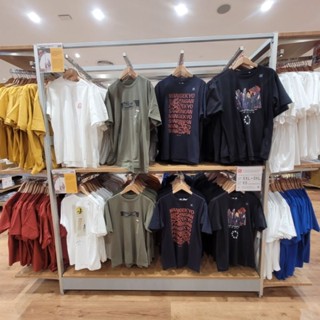 รับหิ้วของแท้ uniqlo เสื้อยืดลายมังงะ  Naruto ลายใหม่รุ่น unisex หญิงชายใส่ได้หมดจ้า