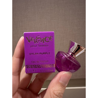 น้ำหอมมินิ 🌈🌈 Mini Versace Pour Femme Dylan Purple EDP 5 ml ☁️☁️ น้ำหอมชนิดพกพา มินิแท้ ใหม่ล่าสุด 2023!!!