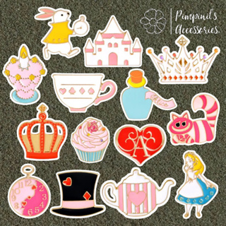 ʕ •ᴥ•ʔ ✿ พร้อมส่ง : เข็มกลัดเซ็ทอลิซในแดนมหัศจรรย์ | Alice In The Wonderland Enamel Brooch Pin Set.