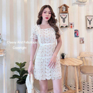 Classy DRESS ลายลูกไม้แขนคอเหลี่ยม(*รบกวนเช็คสต๊อกก่อนกดสั่งซื้อ)